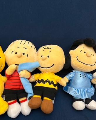 Set Peluche Peanuts (Snoopy, Charlie Brown e amici