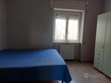 Stanza singola per donna Cosenza centro