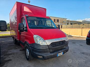Iveco 35s12 Con Cassa