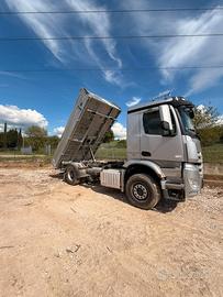 MERCEDES-BENZ AROCS 1836 K 4x2   PARI AL NUOVO