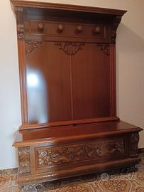 Cassapanca da ingresso con appendiabiti