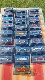 25 modellini Maserati 