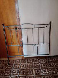 Struttura letto in ferro battuto. 1 piazza e mezzo