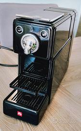 macchina caffe Illy  X3 x-caps