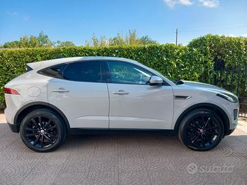Jaguar E-Pace 2019 2.0d i4 SE awd 150 cv, 15