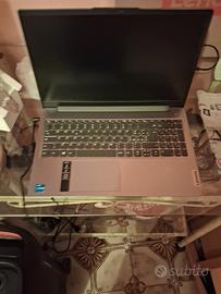 portatile lenovo   idea  pad   slim  3  15  iru 8