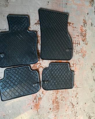 Mini cooper club man  tapettini originale come nuo