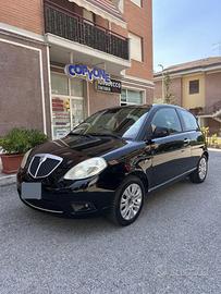 Lancia Ypsilon 1.2 benzina/gpl