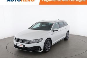 VOLKSWAGEN Passat Variant WVWZZZ3CZME088935