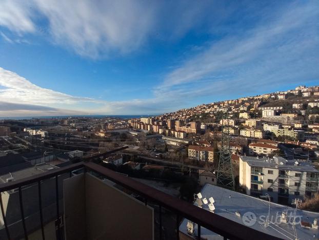 Via di Montebello con vista - da ristrutturare