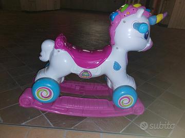 cavallo dondolo chicco
