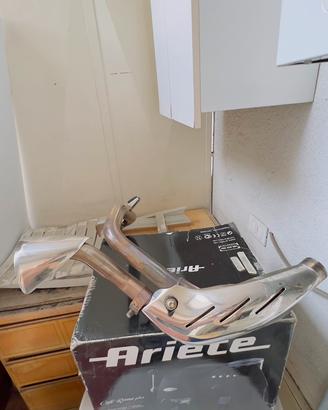 Raccordo a Y centrale Triumph Speed Triple 1050