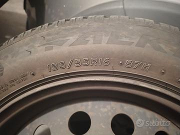 Gomme e cerchi Renault Clio 4