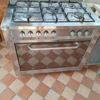cucina Ariston 5 fuochi 