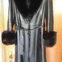 Cappotto in pelle di vitello e pelliccia di volpe