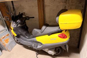 Piaggio X9 250 Honda – bauletto e parabrezza