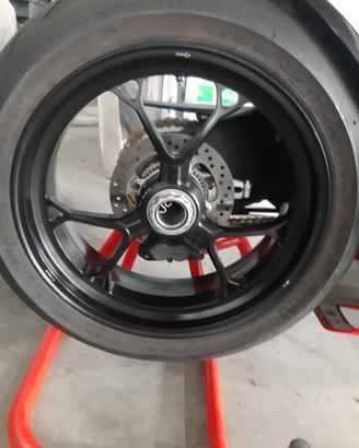 cerchi mv agusta f4 rr 