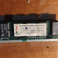 Modulo EDO RAM 72 pin con 12 x TM117205SJ-6