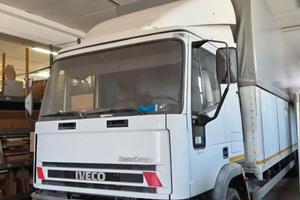 Autocarro Iveco