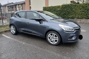 Renault Clio 05/2019 51000km