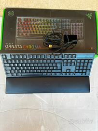 Tastiera Gaming Razer Ornata Chroma + poggiapolsi