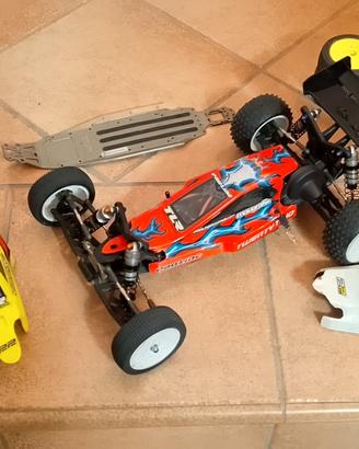 TLR 22 LOSI CON RICAMBI