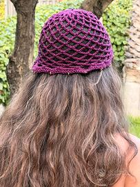 Capppellino uncinetto handmade - bordeaux
