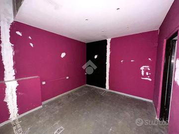 NEGOZIO A GRUGLIASCO