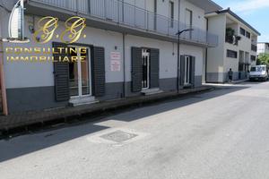 Locale/Ufficio 100 mq a Parete