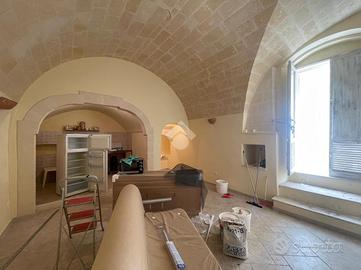 2 LOCALI A GROTTAGLIE