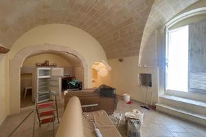 2 LOCALI A GROTTAGLIE