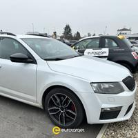 SKODA Octavia 2.0 TDI CR 4x4 DSG Wagon RS
