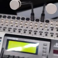 2 microfoni Sennheiser COM 1423 NO base da tavolo