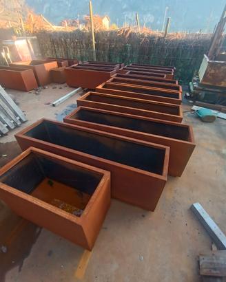 Fioriere varie dimensioni da esterno in corten