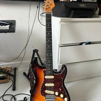 Chitarra eko stile stratocaster single coil+pedali