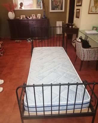 letto in ferro battuto 