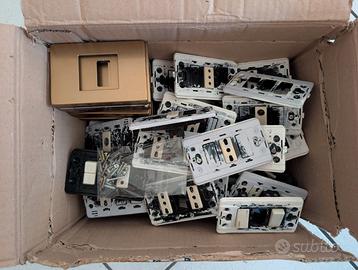 Stock materiale elettrico Bticino Magic