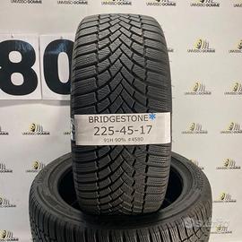 225 45 17 BRIDGESTONE 90% di battistrada