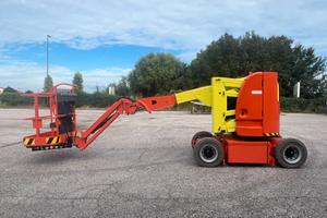 Piattaforma aerea JLG E 300 AJP