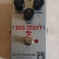 Electro Harmonix Ram's Head Big Muff Fuzz 