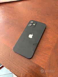 Iphone 12 usato