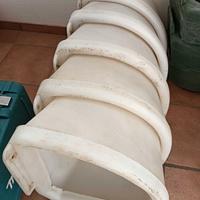 Mangiatoie angolari per cavalli