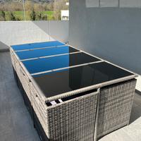 Tavolo da esterno con poltroncine