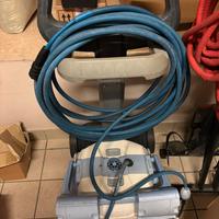 Robot pulitore Dolphin SF60 IOT CB (Wi‑Fi)