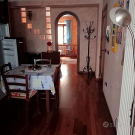 Grazioso bilocale ammobiliato via Pontelungo