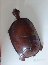tartaruga in legno