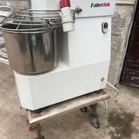Impastatrice professionale 8 kg d'impasto