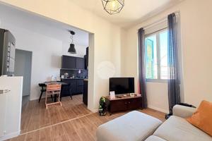 4 LOCALI A GENOVA