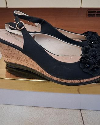Sandali con zeppa 39