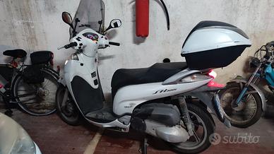 Honda SH 300 i ABS